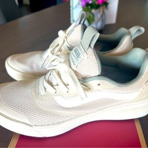VANS ultrarange shoes